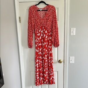 Diane Von Furstenburg floral maxi. Xs. Sleeves.